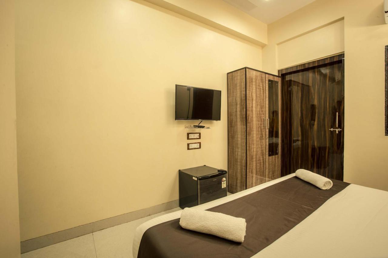 Hotel Apsara- Near J J Hospital Mumbai Bombaim Exterior foto